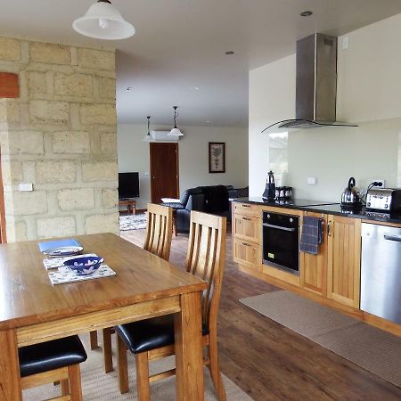 Mahana Farm Cottage Luaran gambar