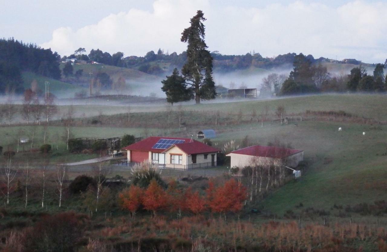 Mahana Farm Cottage Luaran gambar