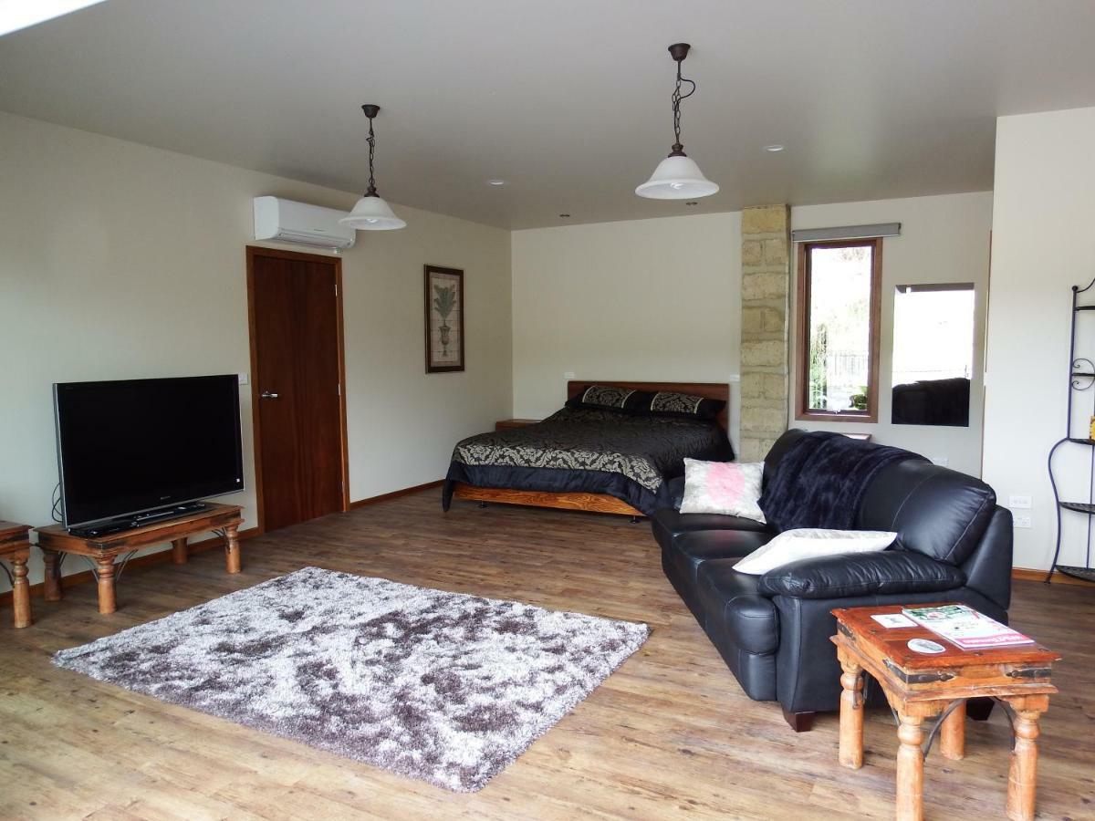 Mahana Farm Cottage Luaran gambar